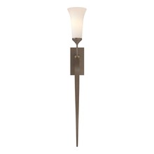  204526-SKT-05-GG0068 - Sweeping Taper Sconce